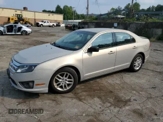 2010 Ford Fusion S with VIN 3FAHP0GA3AR424258, listed as a Copart auction lot 67817944 with 108,232 mi miles and Salvage Title. Bid and sale history available at carsss.com. Image 1.