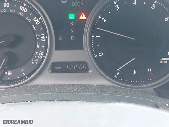 2009 Lexus IS 250 with VIN JTHBK262292092235, listed as a IAAI auction lot 41832152 with 174,566 mi miles. Bid and sale history available at carsss.com. Image 15.