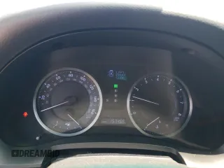 2012 Lexus IS 250 with VIN JTHBF5C25C5180261, listed as a Copart auction lot 62020035 with 157,465 mi miles and Salvage title. Bid and sale history available at DreamBid. Image 9.