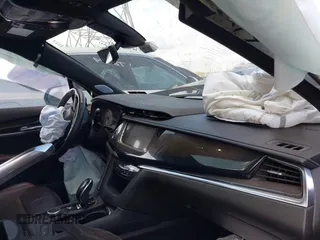 2020 Cadillac XT6 AWD Premium Luxury with VIN 1GYKPDRS0LZ101498, listed as a IAAI auction lot 40506360 with 46,920 mi miles and . Bid and sale history available at DreamBid. Image 5.