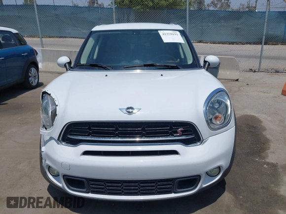 2016 MINI Countryman S with VIN WMWZC3C51GWT10248, listed as a IAAI auction lot 42359191 with 77,157 mi miles and . Bid and sale history available at DreamBid. Image 12.