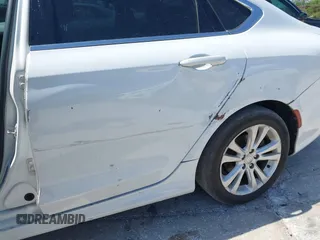 2015 Chrysler 200 Limited with VIN 1C3CCCAB4FN742102, listed as a IAAI auction lot 41980765 with 160,067 mi miles. Bid and sale history available at carsss.com. Image 6.