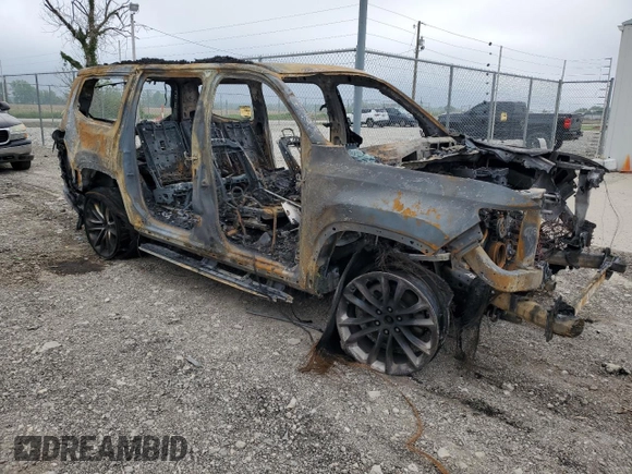 2022 Jeep Wagoneer Series II z VIN 1C4SJVBT0NS165195, wystawiony jako Copart lot #56209585 z przebiegiem Nie podano mil oraz Nie do naprawy • Non repairable. Historia ofert i sprzedaży dostępna na DreamBid. Obrazek 4.