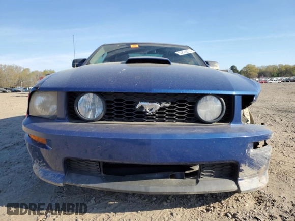 2008 Ford Mustang GT Deluxe with VIN 1ZVHT82H885175507, listed as a Copart auction lot 50826835 with 134,605 mi miles and Salvage Title. Bid and sale history available at carsss.com. Image 5.