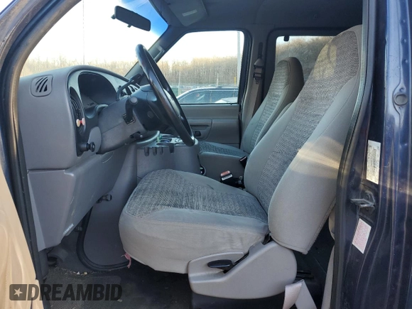 2001 Ford Econoline Passenger XL with VIN 1FBSS31L41HA97689, listed as a Copart auction lot 42326915 with 131,072 mi miles and Salvage title. Bid and sale history available at DreamBid. Image 7.