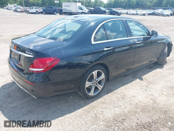 2018 Mercedes-Benz E 300 with VIN WDDZF4KB0JA394337, listed as a IAAI auction lot 42535687 with 40,509 mi miles and . Bid and sale history available at DreamBid. Image 4.