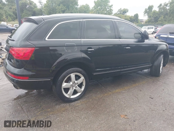 2015 Audi Q7 3.0T Premium with VIN WA1CGAFE5FD028390, listed as a IAAI auction lot 34964639 with 82,332 mi miles. Bid and sale history available at carsss.com. Image 4.