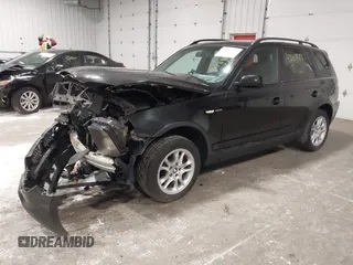 2004 BMW X3 2.5i with VIN WBXPA73464WC41900, listed as a IAAI auction lot 42007333 with 1 mi miles. Bid and sale history available at carsss.com. Image 17.