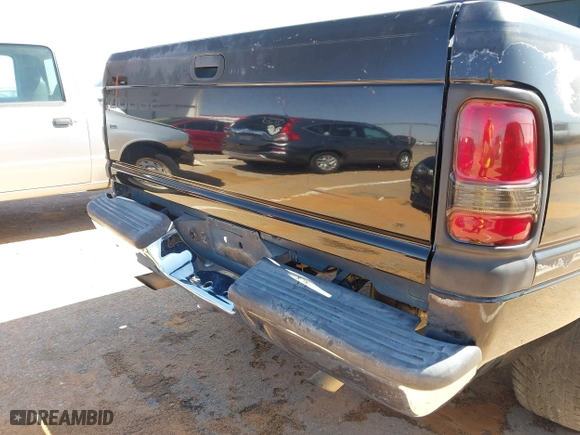 2001 Dodge Ram 1500 Work Special with VIN 1B7HC16X31S227354, listed as a IAAI auction lot 41975151 with 284,304 mi miles. Bid and sale history available at carsss.com. Image 17.