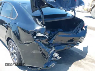 2021 Kia Forte LXS с VIN 3KPF24ADXME342033, выставлен на аукционе IAAI как лот 42666881 с пробегом 68 910 миль миль и . История ставок и продаж доступна на DreamBid. Изображение 6.