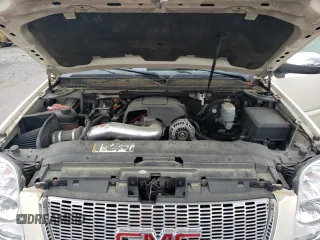 2008 GMC Yukon SLT w/4SB with VIN 1GKFK13018R230969, listed as a Copart auction lot 52141945 with 184,514 mi miles and Clean Title. Bid and sale history available at carsss.com. Image 12.