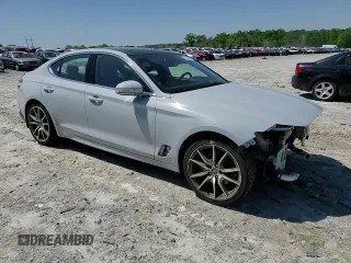 2022 Genesis G70 2.0T z VIN KMTG34TA0NU089619, wystawiony jako Copart lot #52154495 z przebiegiem 70 890 mil mil oraz Szkody całkowita. Historia ofert i sprzedaży dostępna na DreamBid. Obrazek 10.