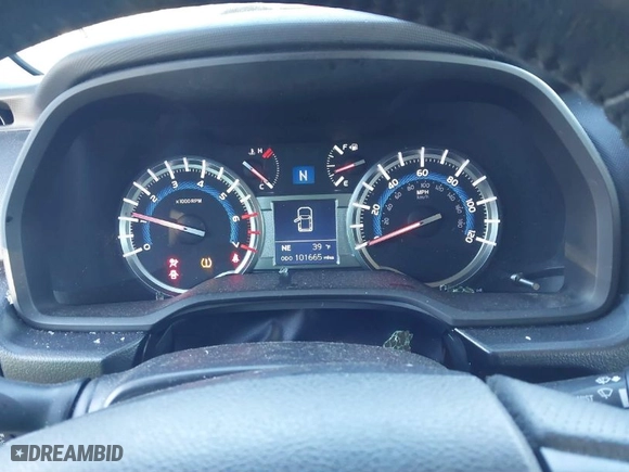 2019 Toyota 4Runner SR5 with VIN JTEBU5JR4K5610914, listed as a IAAI auction lot 41175418 with 101,665 mi miles. Bid and sale history available at carsss.com. Image 7.