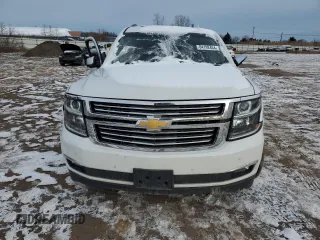 2019 Chevrolet Suburban Premier with VIN 1GNSKJKC6KR336564, listed as a Copart auction lot 84192464 with 44,581 mi miles and Salvage Title. Bid and sale history available at DreamBid. Image 5.