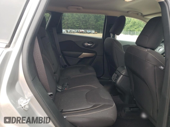 2017 Jeep Cherokee Latitude с VIN 1C4PJMCS4HW582676, выставлен на аукционе Copart как лот 60872455 с пробегом 56 223 миль миль и Списание • Salvage title. История ставок и продаж доступна на DreamBid. Изображение 11.