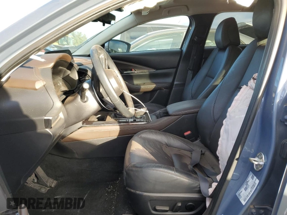 2021 Mazda CX-30 Premium with VIN 3MVDMBDM2MM220739, listed as a Copart auction lot 86848764 with 48,522 mi miles and Salvage title. Bid and sale history available at DreamBid. Image 7.