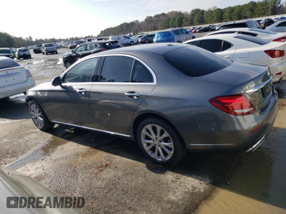 2017 Mercedes-Benz E-Class E 300 Luxury with VIN WDDZF4JB2HA100027, listed as a Copart auction lot 72523932 with 91,845 mi miles. Bid and sale history available at carsss.com. Image 2.