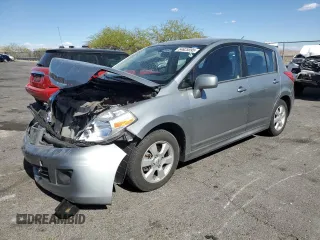 2011 Nissan Versa S z VIN 3N1BC1CP8BL514220, wystawiony jako Copart lot #54625595 z przebiegiem 45 495 mil mil oraz Szkoda całkowita • Salvage title. Historia ofert i sprzedaży dostępna na DreamBid. Obrazek 1.
