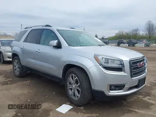 2013 GMC Acadia SLT z VIN 1GKKVSKD1DJ153089, wystawiony jako IAAI lot #41990656 z przebiegiem 120 522 mil mil oraz . Historia ofert i sprzedaży dostępna na DreamBid. Obrazek 1.