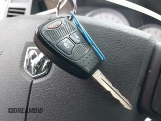 2005 Dodge Dakota SLT с VIN 1D7HW42N85S163868, выставлен на аукционе IAAI как лот 42474804 с пробегом 92 299 миль миль и . История ставок и продаж доступна на DreamBid. Изображение 11.