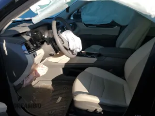 2021 Cadillac XT6 Premium Luxury z VIN 1GYKPCRS5MZ110015, wystawiony jako Copart lot #49323935 z przebiegiem 28 453 mil mil oraz Czysty tytuł • Clean title. Historia ofert i sprzedaży dostępna na DreamBid. Obrazek 7.