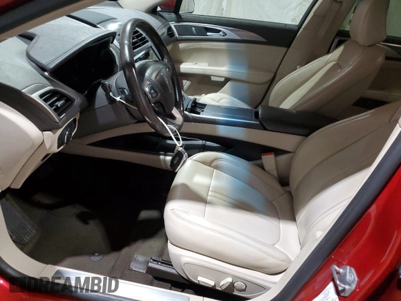 2020 Lincoln MKZ Standard with VIN 3LN6L5A90LR618513, listed as a Copart auction lot 44909935 with 85,579 mi miles and Clean Title. Bid and sale history available at DreamBid. Image 7.