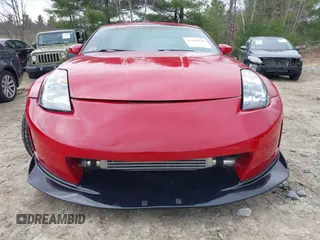 2003 Nissan 350Z Enthusiast with VIN JN1AZ34DX3T101190, listed as a IAAI auction lot 41966228 with 110,724 mi miles. Bid and sale history available at carsss.com. Image 12.