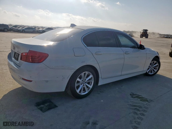 2015 BMW 5 Series 528i with VIN WBA5A5C50FD522942, listed as a Copart auction lot 49284935 with 88,783 mi miles and Salvage Title. Bid and sale history available at carsss.com. Image 3.