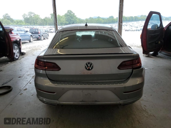 2021 Volkswagen Arteon SEL R-Line с VIN WVWHR7ANXME004450, выставлен на аукционе Copart как лот 62593443 с пробегом 8 900 миль миль и . История ставок и продаж доступна на DreamBid. Изображение 6.