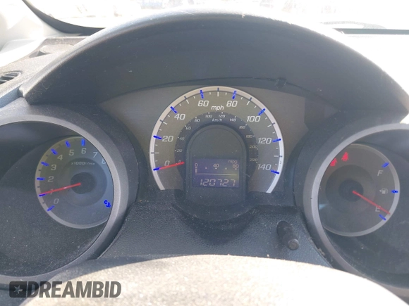 2009 Honda Fit z VIN JHMGE88289C002965, wystawiony jako IAAI lot #42382336 z przebiegiem 120 727 mil mil oraz . Historia ofert i sprzedaży dostępna na DreamBid. Obrazek 7.