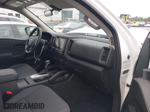 2024 Nissan Frontier S with VIN 1N6ED1CL2RN649303, listed as a IAAI auction lot 40406760 with 17,276 mi miles and . Bid and sale history available at DreamBid. Image 5.