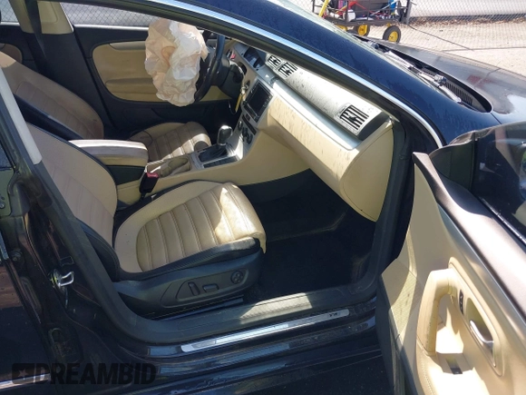 2016 Volkswagen CC Sport z VIN WVWBP7AN7GE505263, wystawiony jako IAAI lot #42190444 z przebiegiem 102 081 mil mil oraz . Historia ofert i sprzedaży dostępna na DreamBid. Obrazek 5.