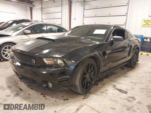 2011 Ford Mustang V6 with VIN 1ZVBP8AM4B5152094, listed as a IAAI auction lot 41763973 with 100,744 mi miles and . Bid and sale history available at carsss.com. Image 19.