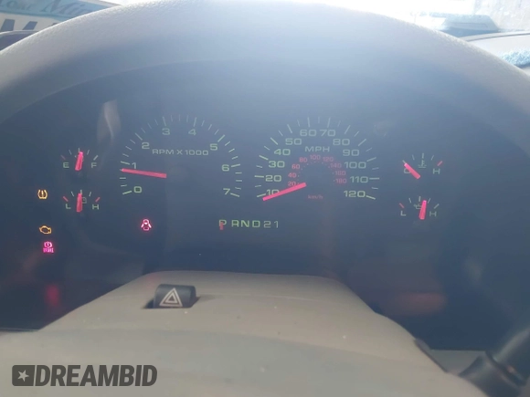 2008 Ford F-150 XLT with VIN 1FTPW14V88FC15126, listed as a IAAI auction lot 42647280 with 294,943 mi miles and . Bid and sale history available at DreamBid. Image 7.