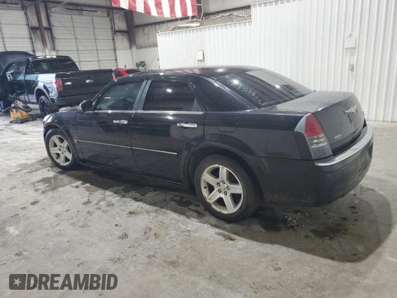 2006 Chrysler 300 C z VIN 2C3KA63H36H290155, wystawiony jako Copart lot #55321415 z przebiegiem Nie podano mil oraz Czysty tytuł • Clean title. Historia ofert i sprzedaży dostępna na DreamBid. Obrazek 2.