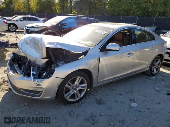 2015 Volvo S60 T5 Platinum with VIN YV1612TM8F1357277, listed as a Copart auction lot 74011524 with 142,092 mi miles and Non Repairable. Bid and sale history available at carsss.com. Image 1.