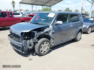2010 Scion xB with VIN JTLZE4FE8A1101130, listed as a IAAI auction lot 42008392 with 186,721 mi miles. Bid and sale history available at carsss.com. Image 18.