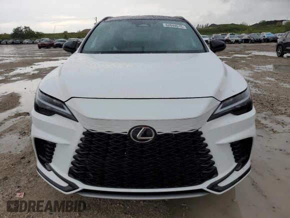 2024 Lexus RX 500h F Sport Performance z VIN 2T2BCMEA2RC019916, wystawiony jako Copart lot #62844615 z przebiegiem 9 605 mil mil oraz Szkoda całkowita • Salvage title. Historia ofert i sprzedaży dostępna na DreamBid. Obrazek 5.