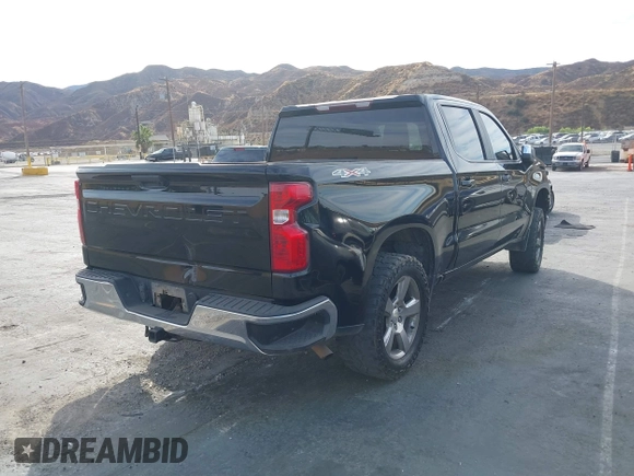 2020 Chevrolet Silverado 1500 LT with VIN 1GCUYDEDXLZ221344, listed as a IAAI auction lot 40731228 with 101,218 mi miles and . Bid and sale history available at DreamBid. Image 4.