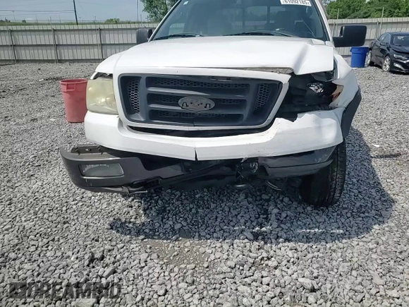 2004 Ford F-150 XLT z VIN 1FTPX04574KC02358, wystawiony jako Copart lot #61092185 z przebiegiem 32 876 mil mil oraz Szkoda całkowita • Salvage title. Historia ofert i sprzedaży dostępna na DreamBid. Obrazek 13.