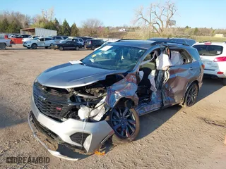 2024 Chevrolet Equinox RS with VIN 3GNAXMEG0RS104269, listed as a IAAI auction lot 38999479 with 1 mi miles. Bid and sale history available at carsss.com. Image 2.