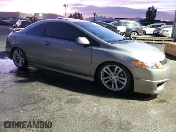 2007 Honda Civic Si with VIN 2HGFG21517H702217, listed as a Copart auction lot 41648555 with 154,719 mi miles and Clean Title. Bid and sale history available at DreamBid. Image 4.