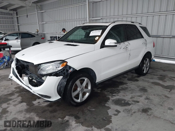 2017 Mercedes-Benz GLE 350 z VIN 4JGDA5HB1HA964089, wystawiony jako IAAI lot #42399546 z przebiegiem 106 557 mil mil oraz . Historia ofert i sprzedaży dostępna na DreamBid. Obrazek 2.