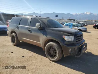 2011 Toyota Sequoia SR5 with VIN 5TDBY5G14BS045858, listed as a Copart auction lot 43820755 with 191,424 mi miles and Salvage Title. Bid and sale history available at carsss.com. Image 4.