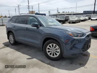 2024 Toyota Highlander XLE z VIN 5TDAAAA58RS001022, wystawiony jako Copart lot #56607315 z przebiegiem 10 763 mil mil oraz Szkoda całkowita • Salvage title. Historia ofert i sprzedaży dostępna na DreamBid. Obrazek 4.