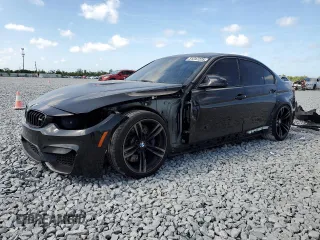 2018 BMW M3 z VIN WBS8M9C57J5J79640, wystawiony jako Copart lot #51247225 z przebiegiem 82 582 mil mil oraz Szkody całkowita. Historia ofert i sprzedaży dostępna na DreamBid. Obrazek 1.