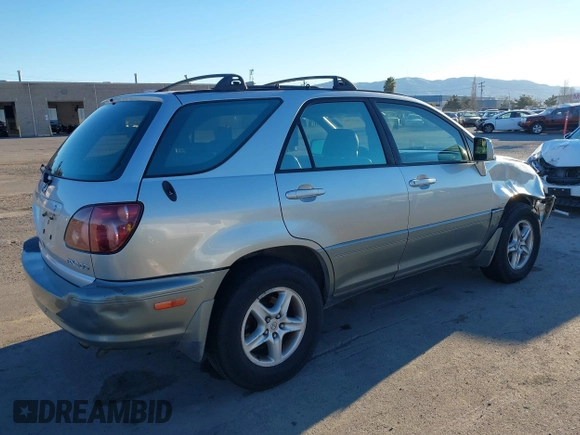 1999 Lexus RX 300 Luxury SUV with VIN JT6HF10U9X0046499, listed as a IAAI auction lot 41375447 with 149,629 mi miles. Bid and sale history available at carsss.com. Image 4.