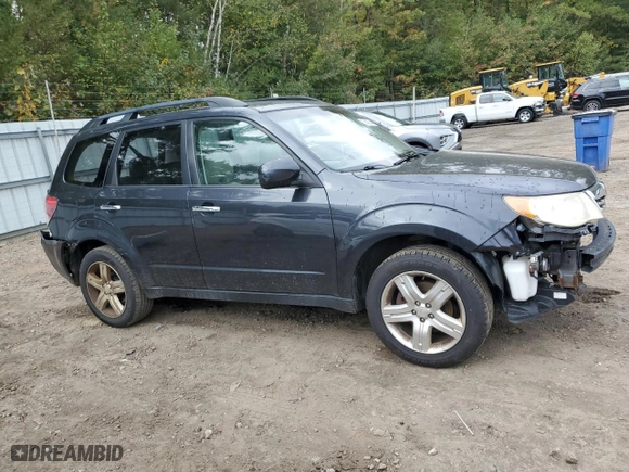 2009 Subaru Forester (Natl) X w/Premium Pkg with VIN JF2SH63609H769781, listed as a Copart auction lot 73668514 with 204,451 mi miles and Salvage Title. Bid and sale history available at carsss.com. Image 4.