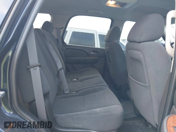 2007 GMC Yukon SLE w/3SA with VIN 1GKFC13C97R276846, listed as a IAAI auction lot 42086120 with 1 mi miles. Bid and sale history available at carsss.com. Image 8.