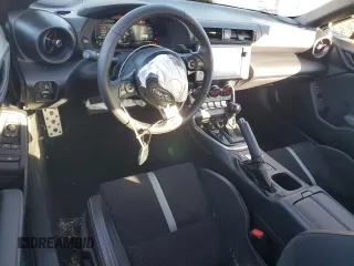 2024 Toyota 86 Premium with VIN JF1ZNBE16R8757351, listed as a Copart auction lot 49663995 with 11,069 mi miles and Salvage Title. Bid and sale history available at DreamBid. Image 8.